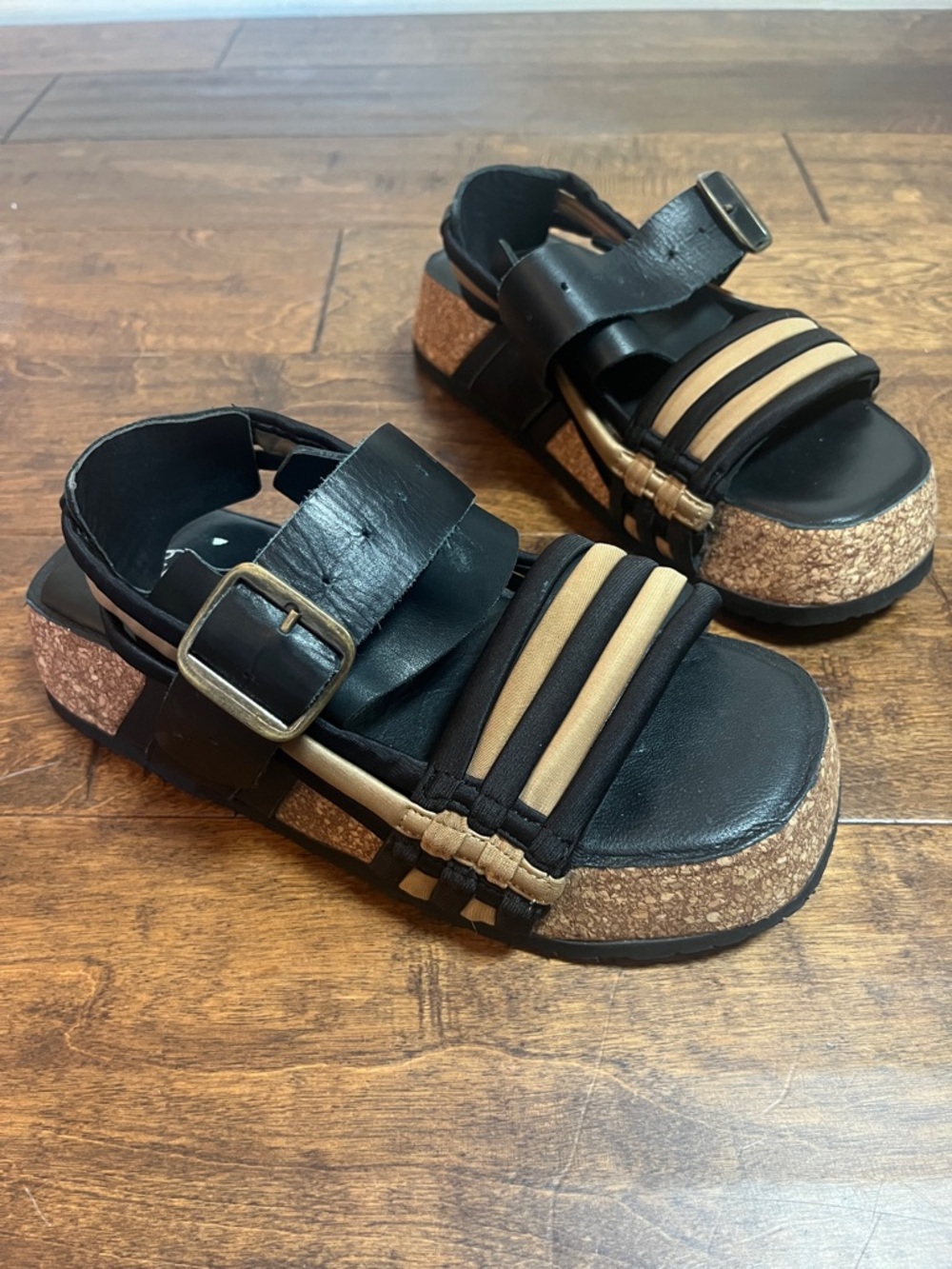 Free People Adventure Awaits Footbed platform sandals, size 36 EU/5.5 US